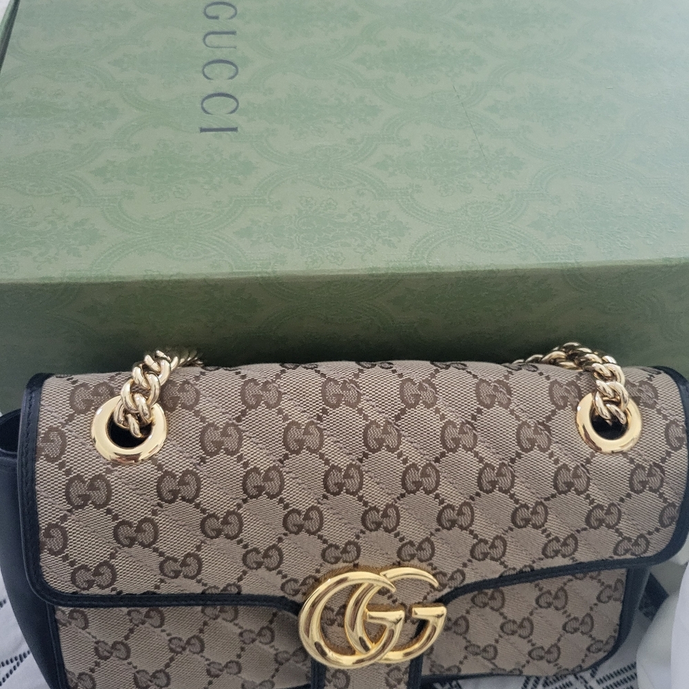 Gucci Bag - Picture 4 of 5